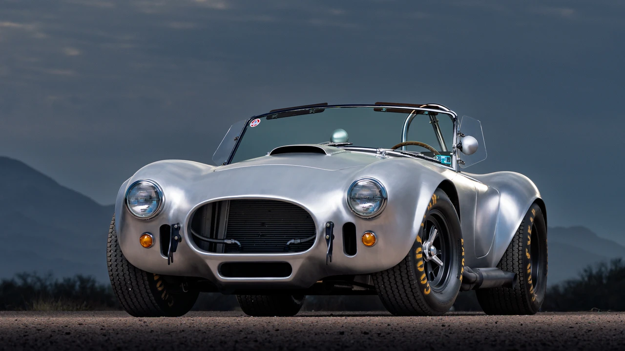 Shelby Cobra Replica - Image 3 of 31