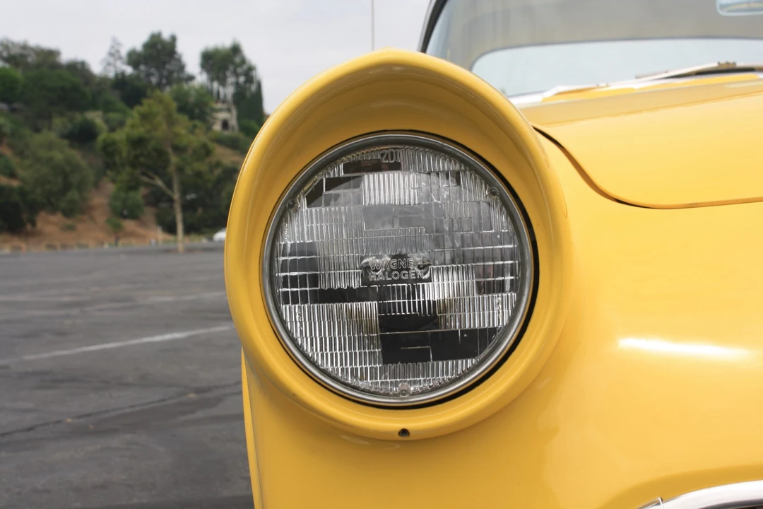 1955 Ford Thunderbird 1st Gen - Image 23 of 31