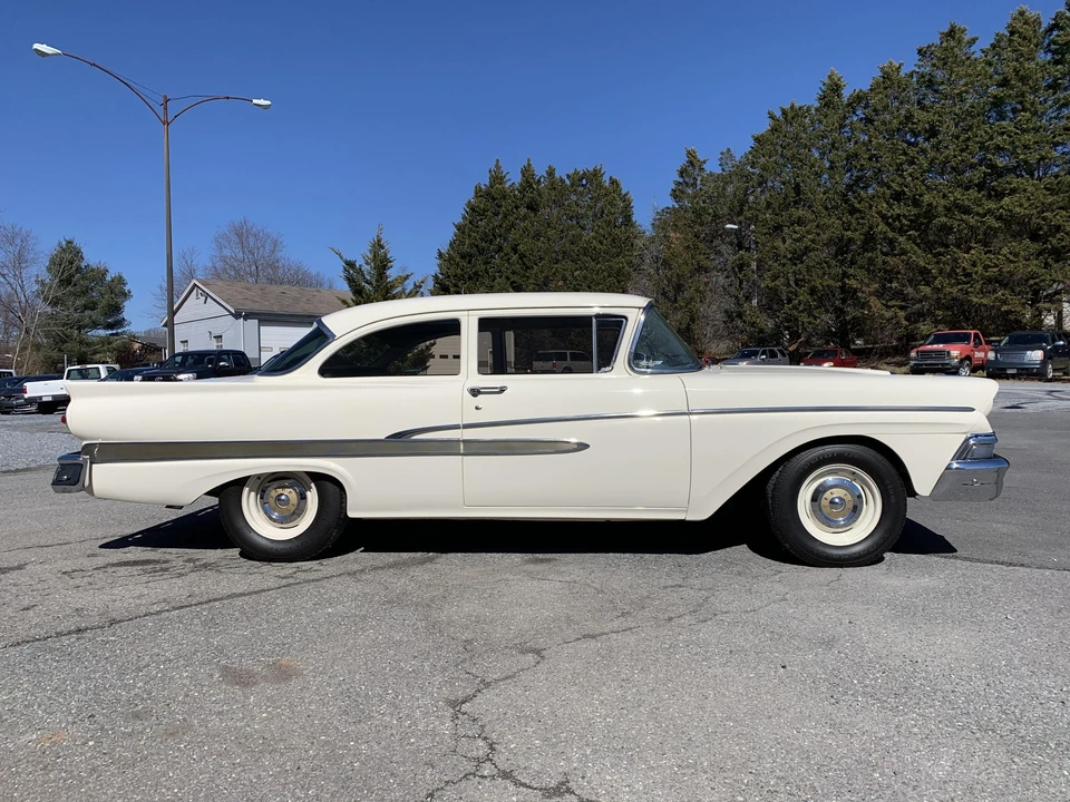 1958 Ford Fairlane 2nd Gen - Image 13 of 31