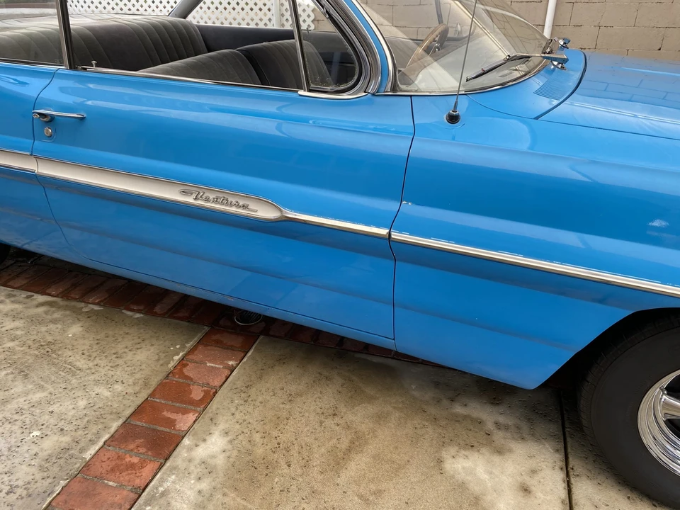 1961 Pontiac Tempest - Image 27 of 31