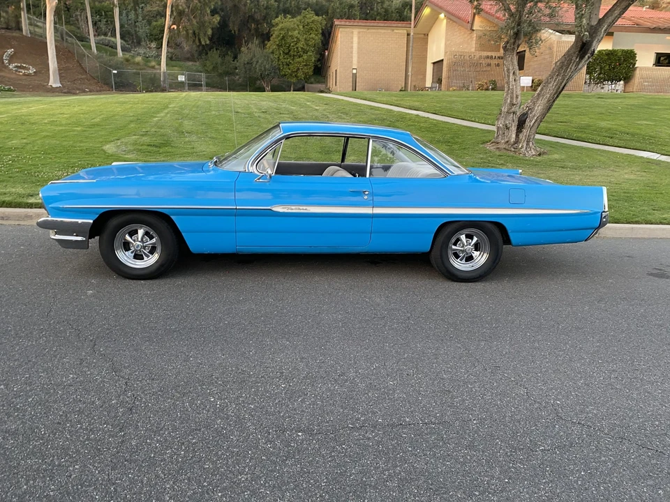 1961 Pontiac Tempest - Image 9 of 31