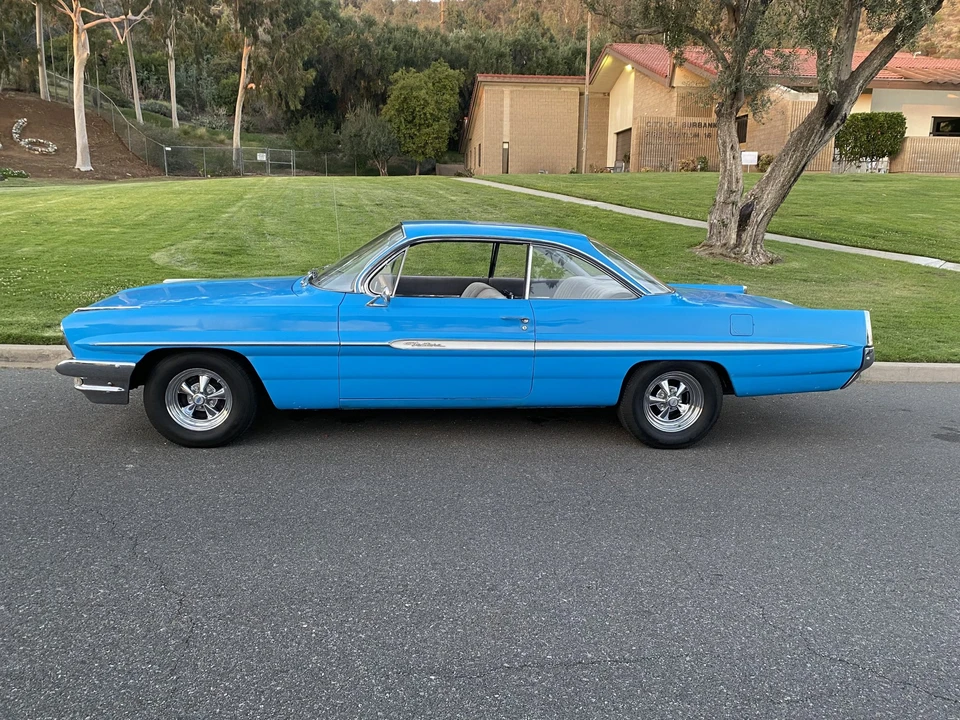 1961 Pontiac Tempest - Image 8 of 31