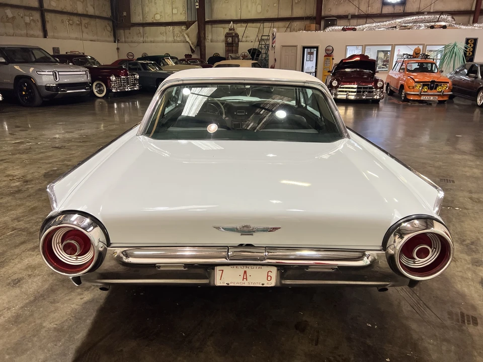 1962 Ford Thunderbird 3rd Gen - Image 20 of 31