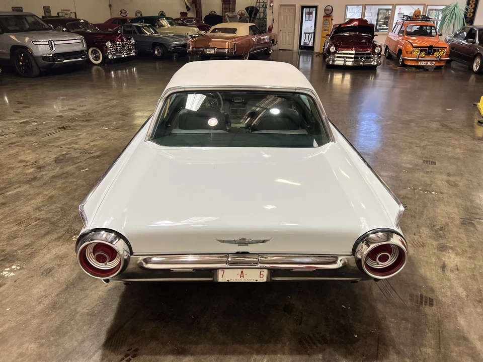 1962 Ford Thunderbird 3rd Gen - Image 19 of 31