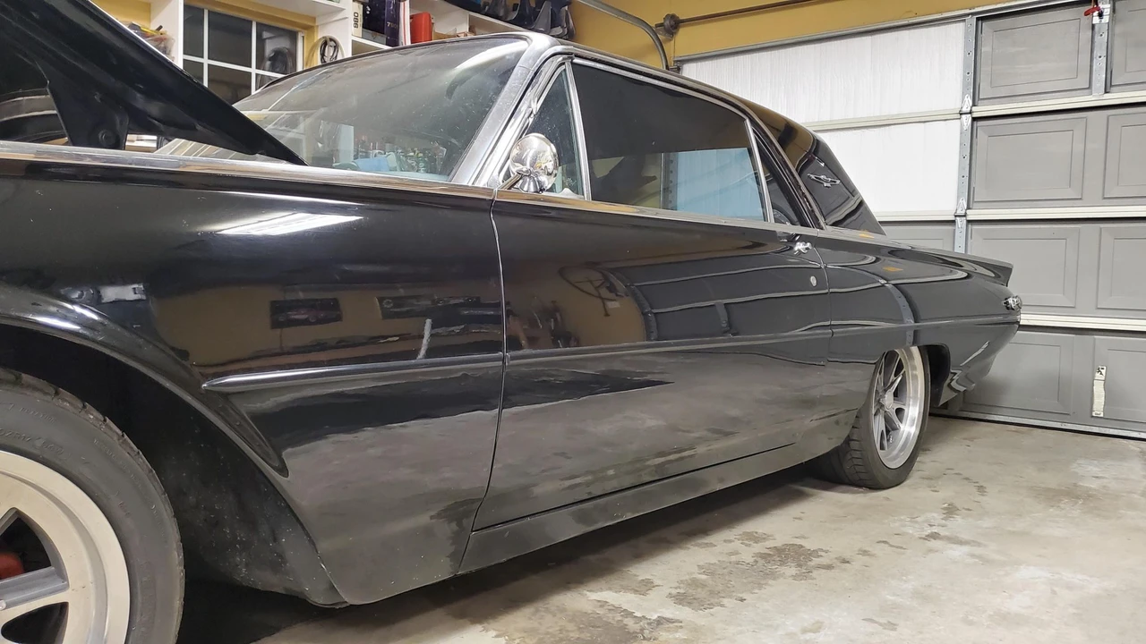 1962 Ford Thunderbird 3rd Gen - Image 17 of 31