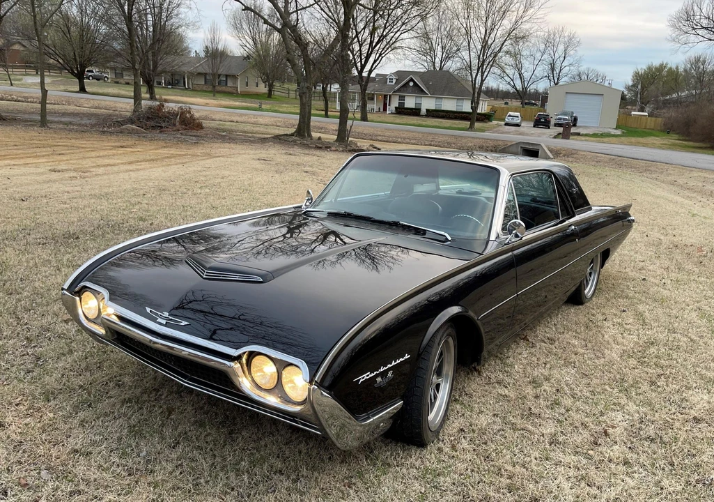 1962 Ford Thunderbird 3rd Gen - Image 4 of 31