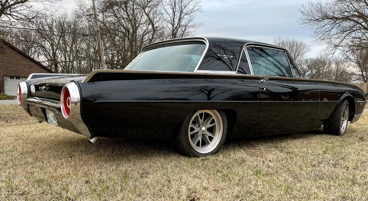 1962 Ford Thunderbird 3rd Gen - Image 10 of 31