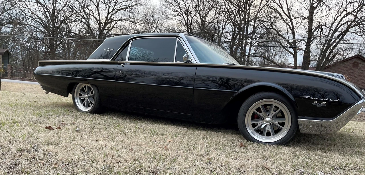 1962 Ford Thunderbird 3rd Gen - Image 12 of 31