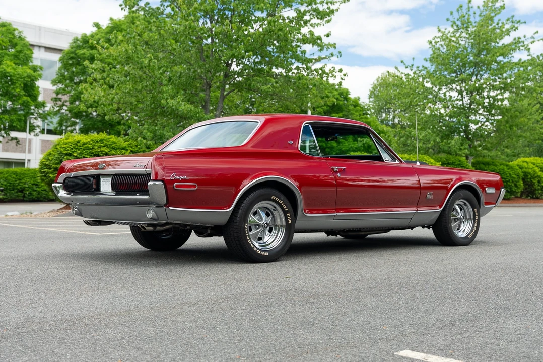 1968 Mercury Cougar 1st Gen - Image 10 of 31