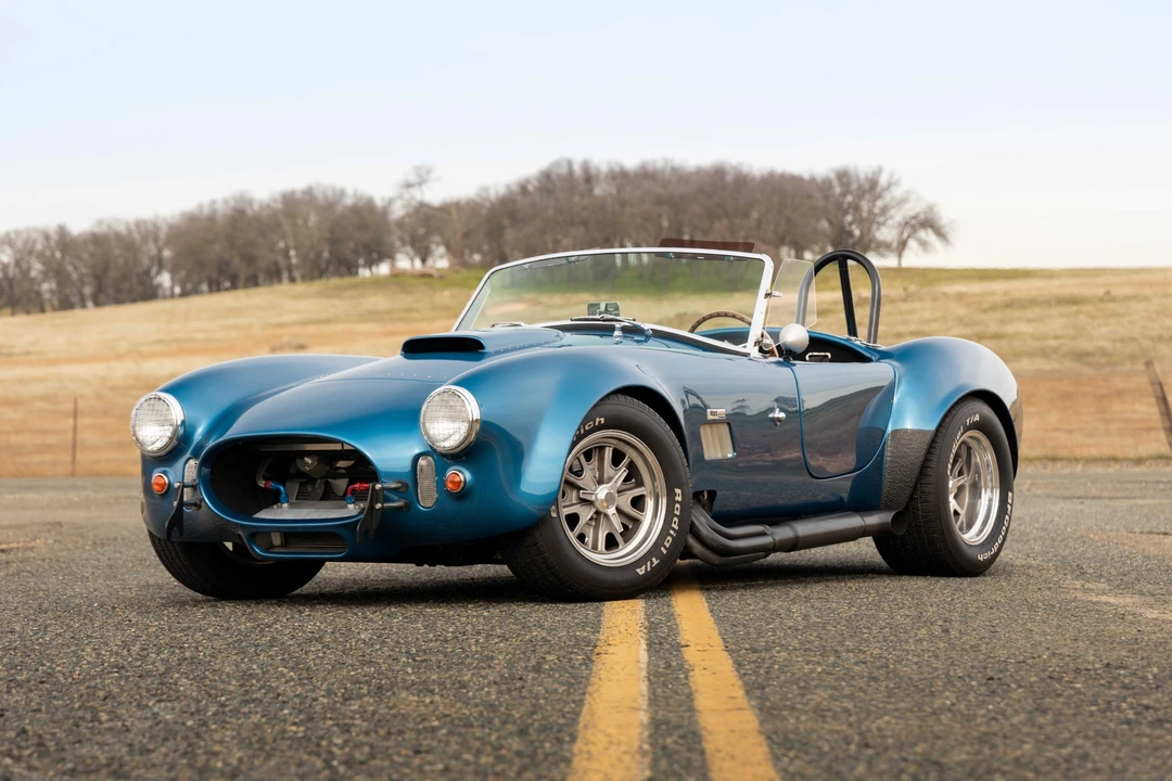 Shelby Cobra Replica - Image 6 of 31
