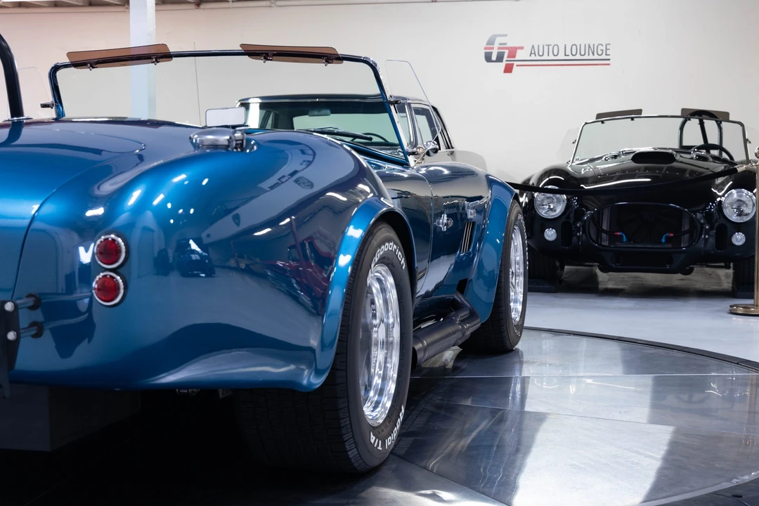 Shelby Cobra Replica - Image 28 of 31