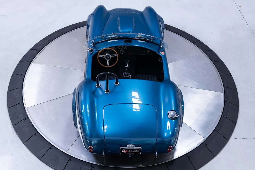 Shelby Cobra Replica - Image 24 of 31