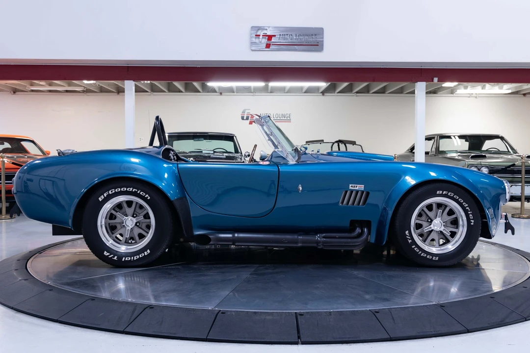 Shelby Cobra Replica - Image 17 of 31