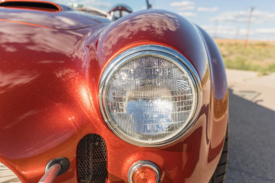 Shelby Cobra Replica - Image 15 of 31