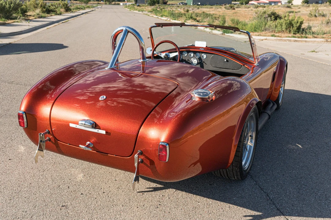 Shelby Cobra Replica - Image 5 of 31