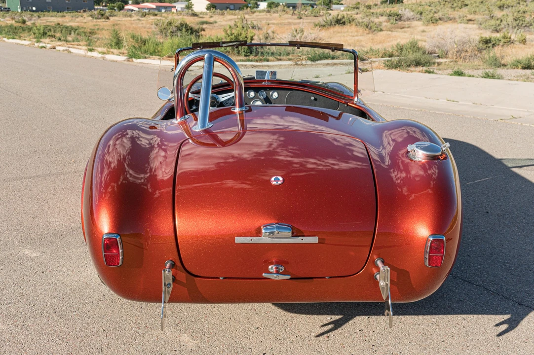 Shelby Cobra Replica - Image 4 of 31