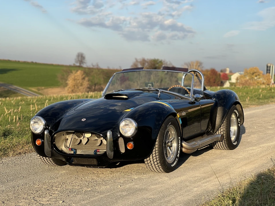 Shelby Cobra Replica - Image 4 of 31