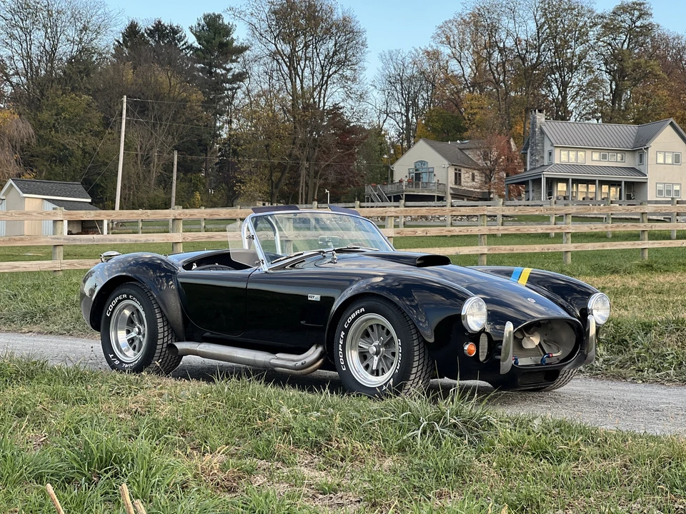 Shelby Cobra Replica - Image 13 of 31