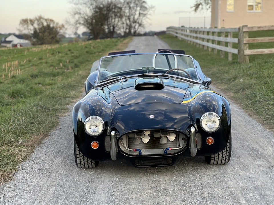Shelby Cobra Replica - Image 10 of 31