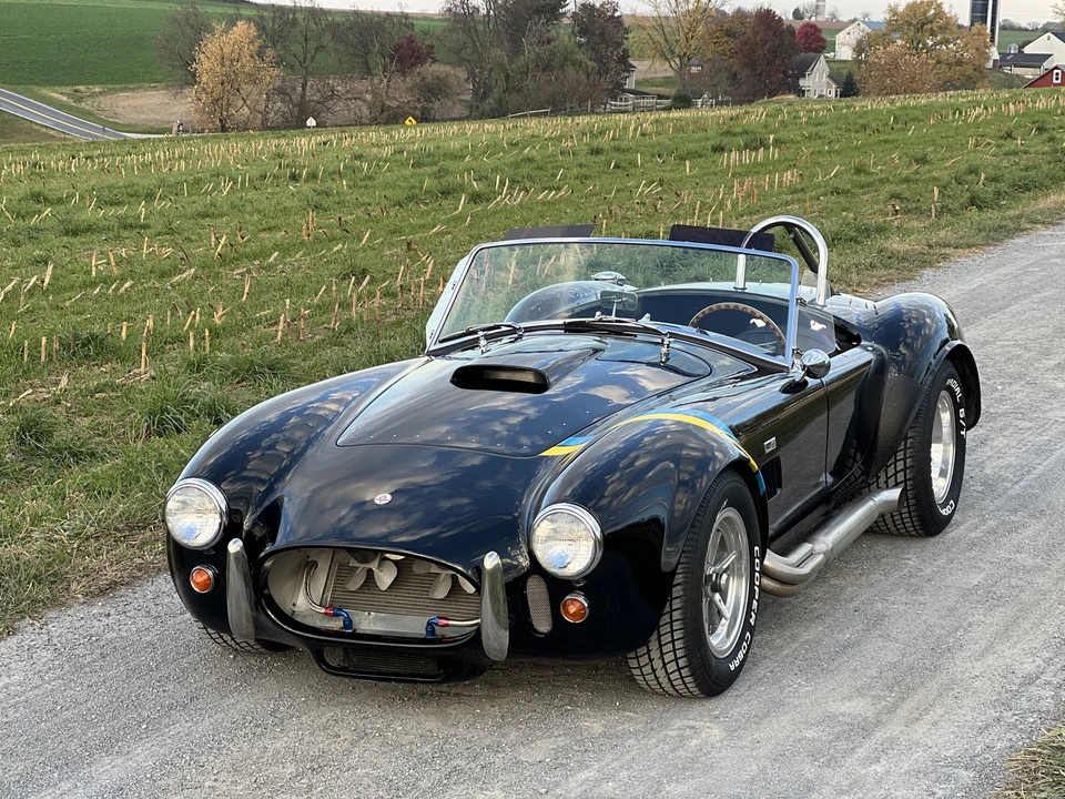 Shelby Cobra Replica - Image 6 of 31