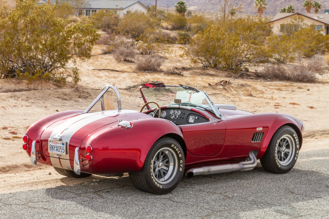 Shelby Cobra Replica - Image 7 of 31