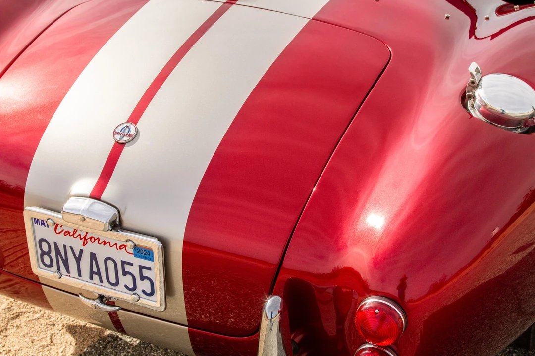 Shelby Cobra Replica - Image 23 of 31