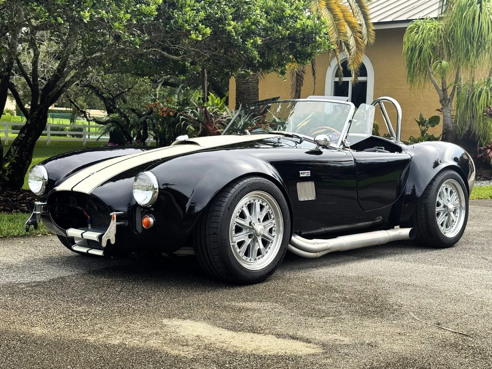Shelby Cobra Replica - Image 3 of 31