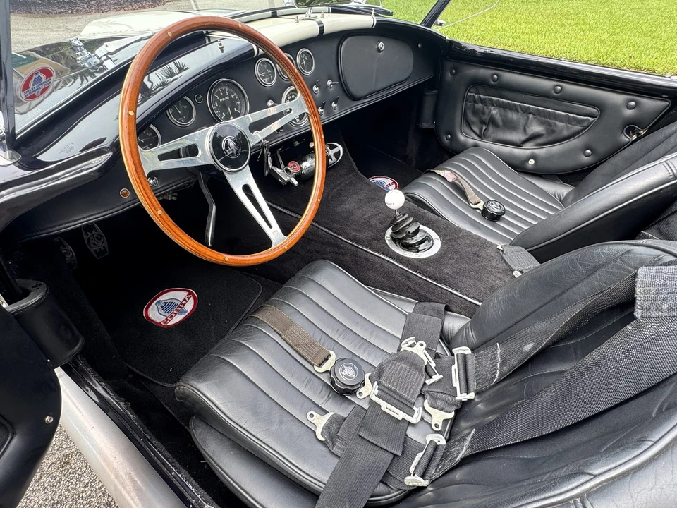 Shelby Cobra Replica - Image 29 of 31