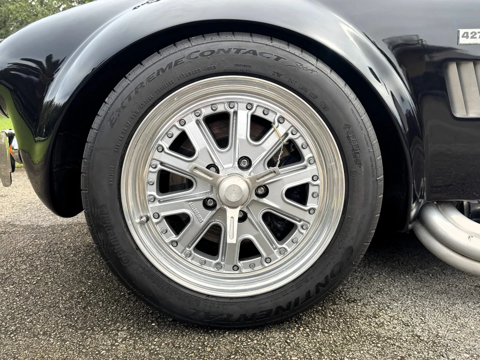 Shelby Cobra Replica - Image 24 of 31
