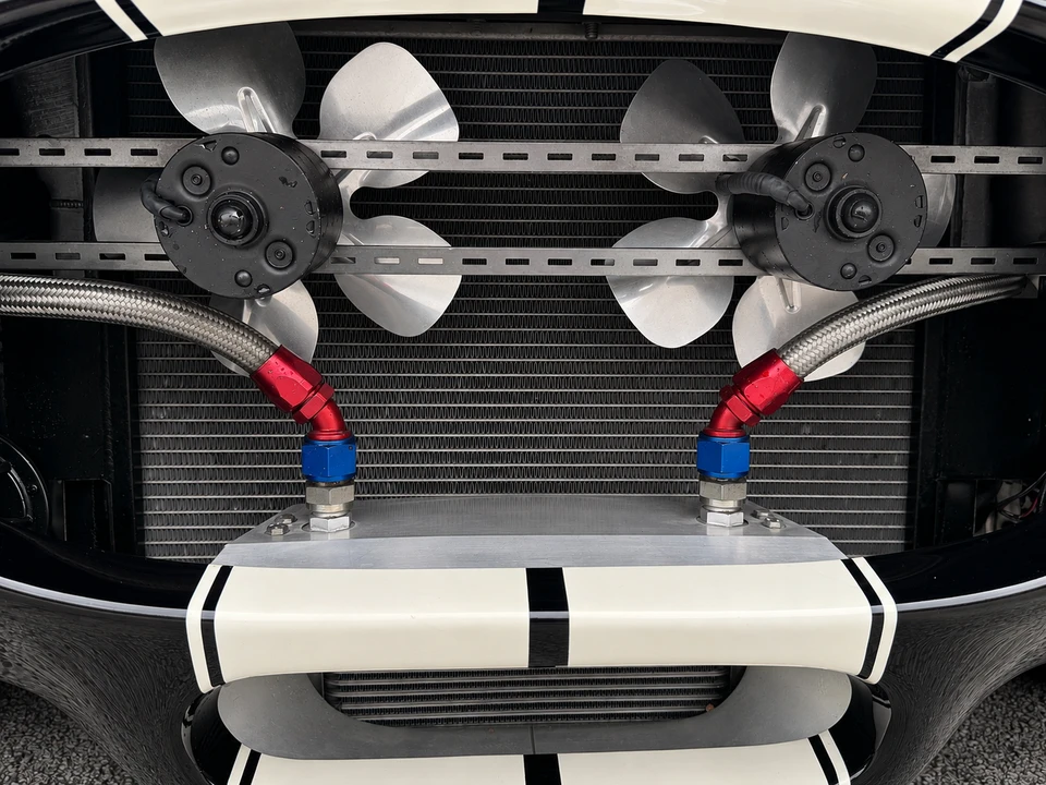 Shelby Cobra Replica - Image 23 of 31