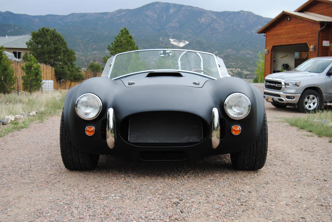 Shelby Cobra Replica - Image 7 of 31