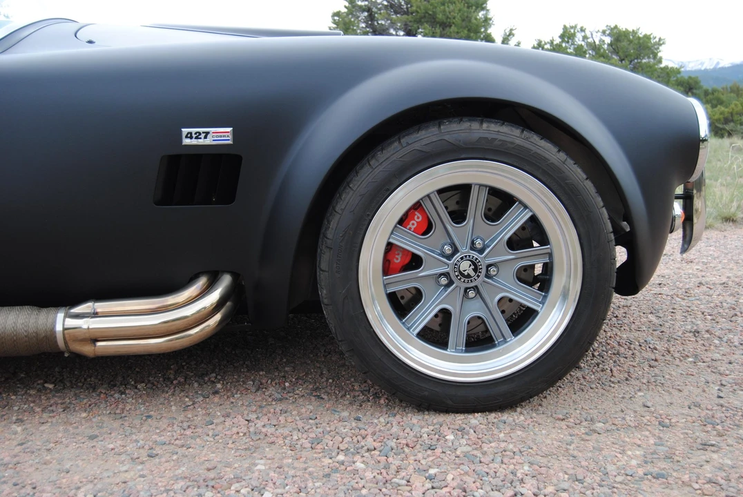Shelby Cobra Replica - Image 28 of 31