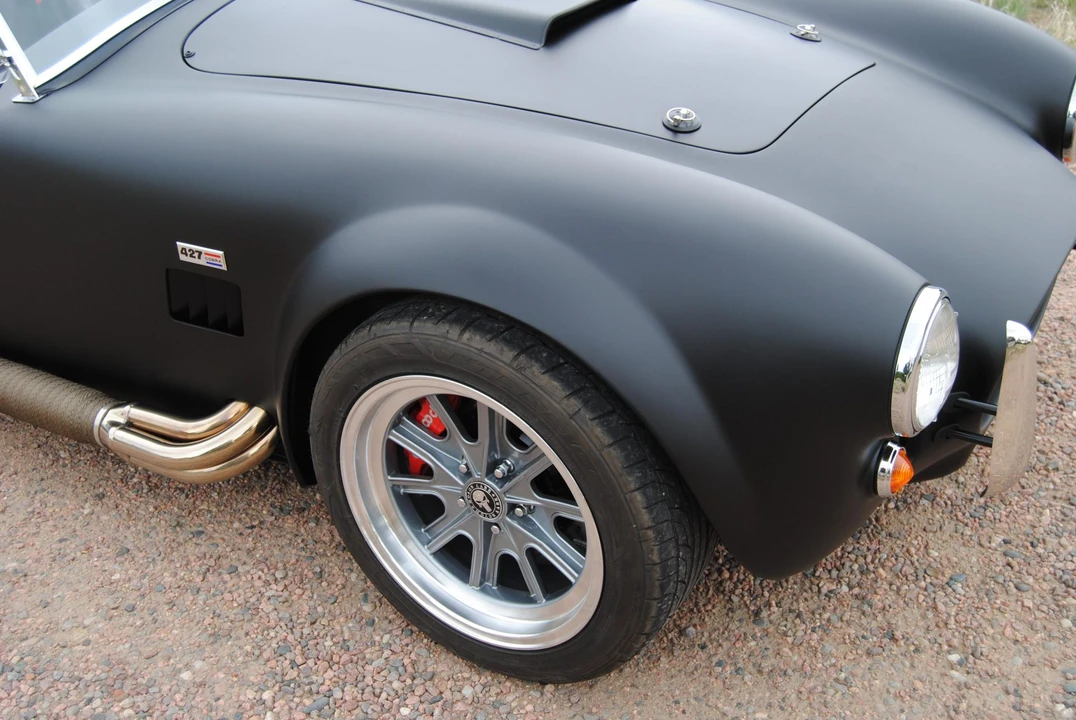 Shelby Cobra Replica - Image 29 of 31