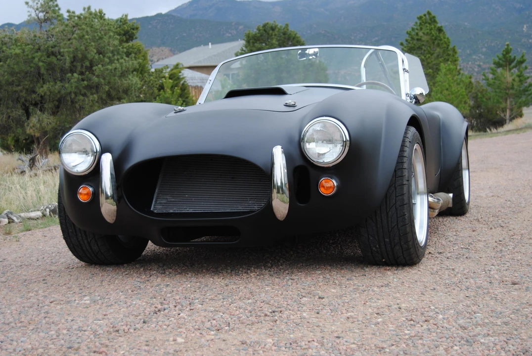 Shelby Cobra Replica - Image 5 of 31