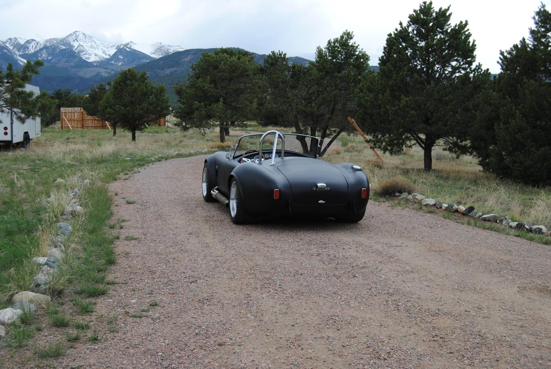 Shelby Cobra Replica - Image 16 of 31