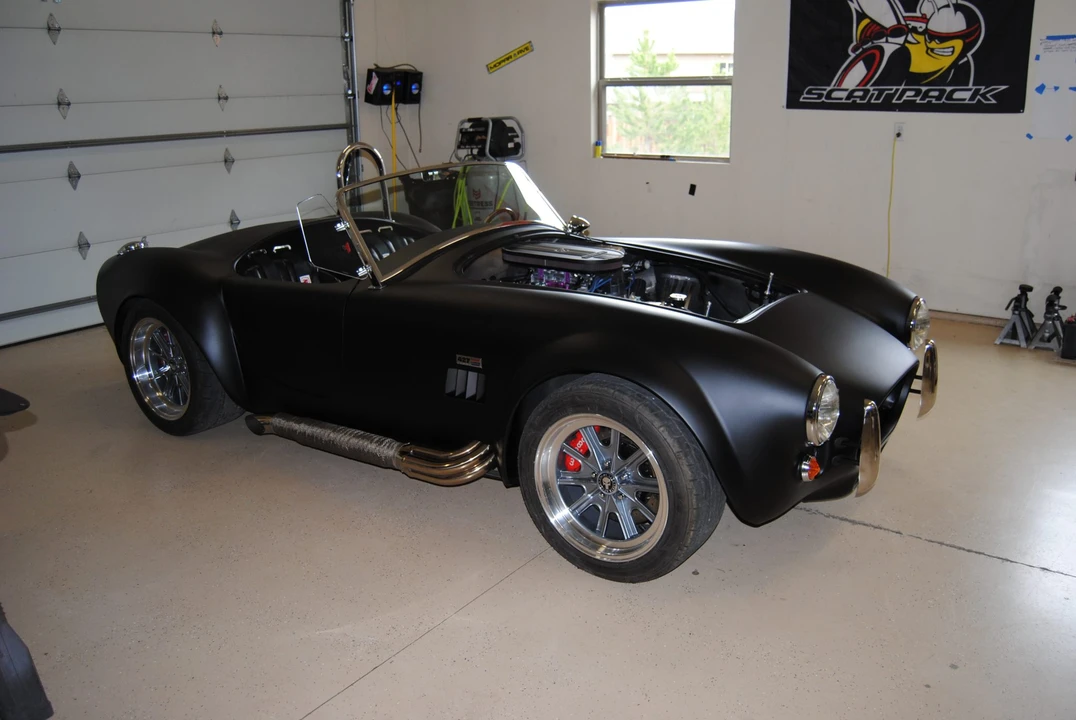 Shelby Cobra Replica - Image 24 of 31