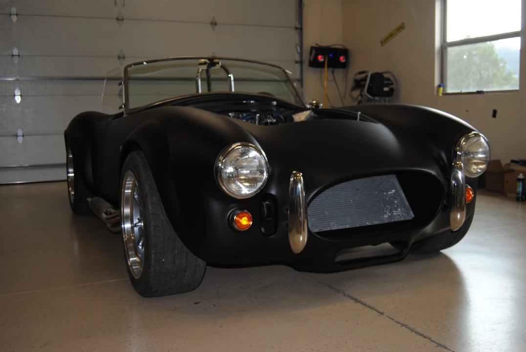 Shelby Cobra Replica - Image 23 of 31