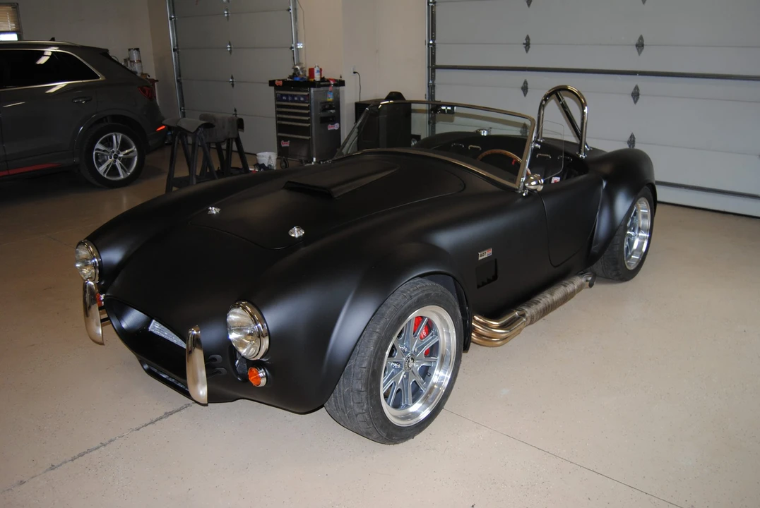 Shelby Cobra Replica - Image 19 of 31