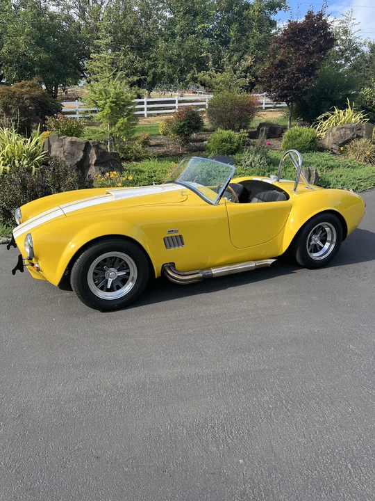 Shelby Cobra Replica - Image 20 of 31