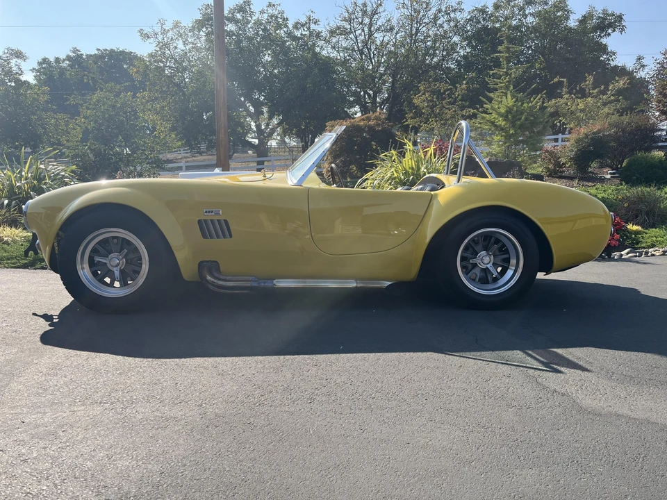 Shelby Cobra Replica - Image 12 of 31