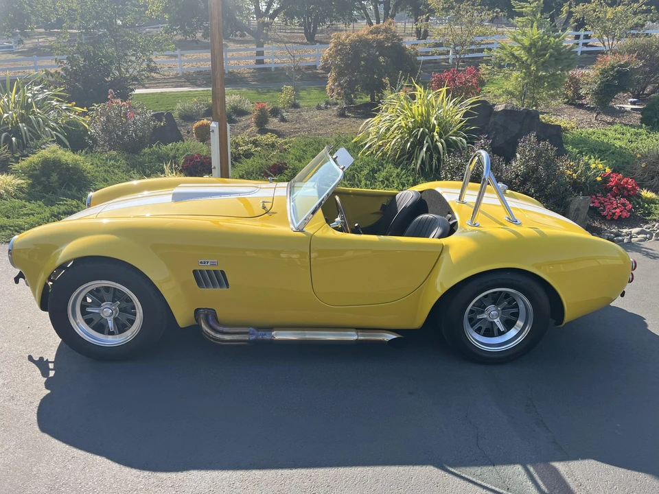 Shelby Cobra Replica - Image 11 of 31