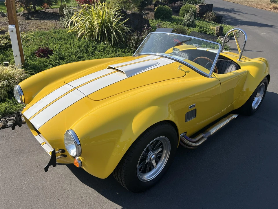Shelby Cobra Replica - Image 21 of 31