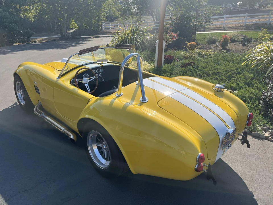 Shelby Cobra Replica - Image 10 of 31