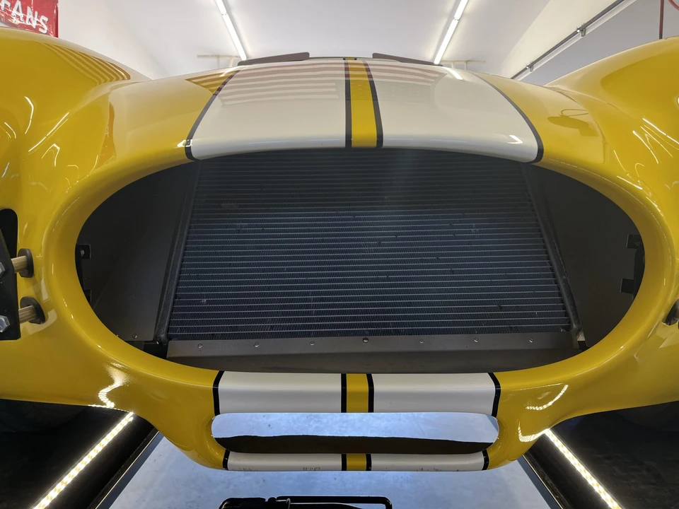 Shelby Cobra Replica - Image 28 of 31