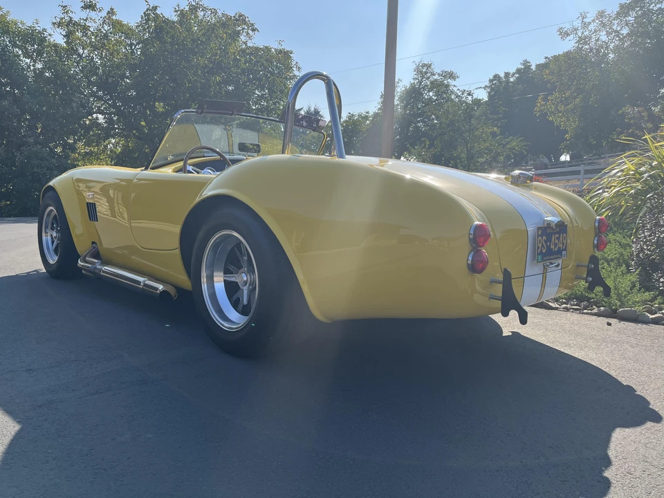 Shelby Cobra Replica - Image 9 of 31