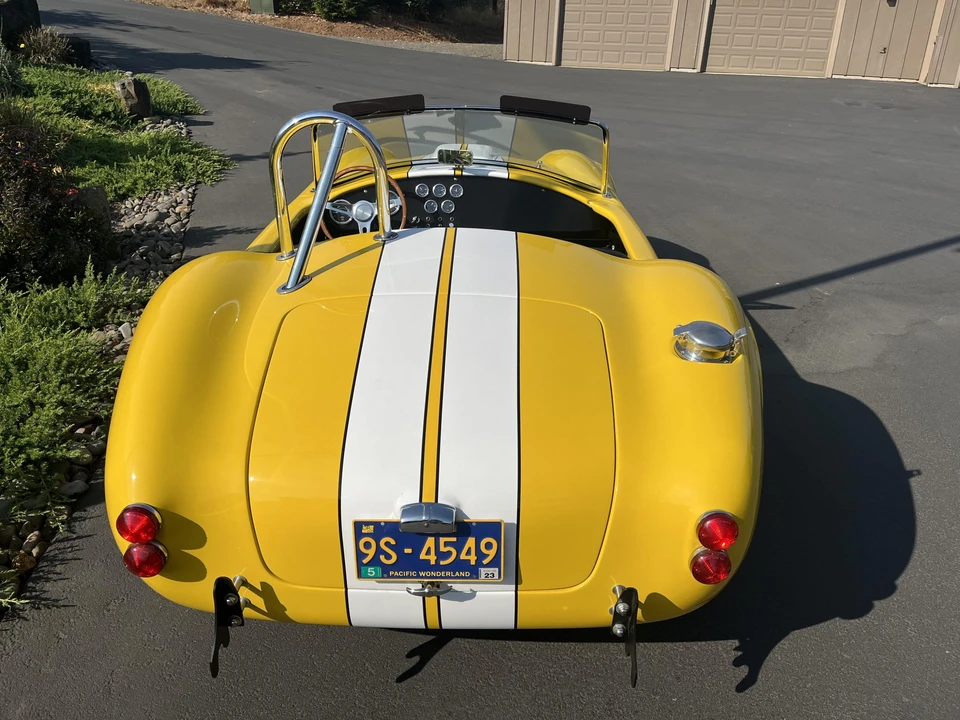 Shelby Cobra Replica - Image 8 of 31