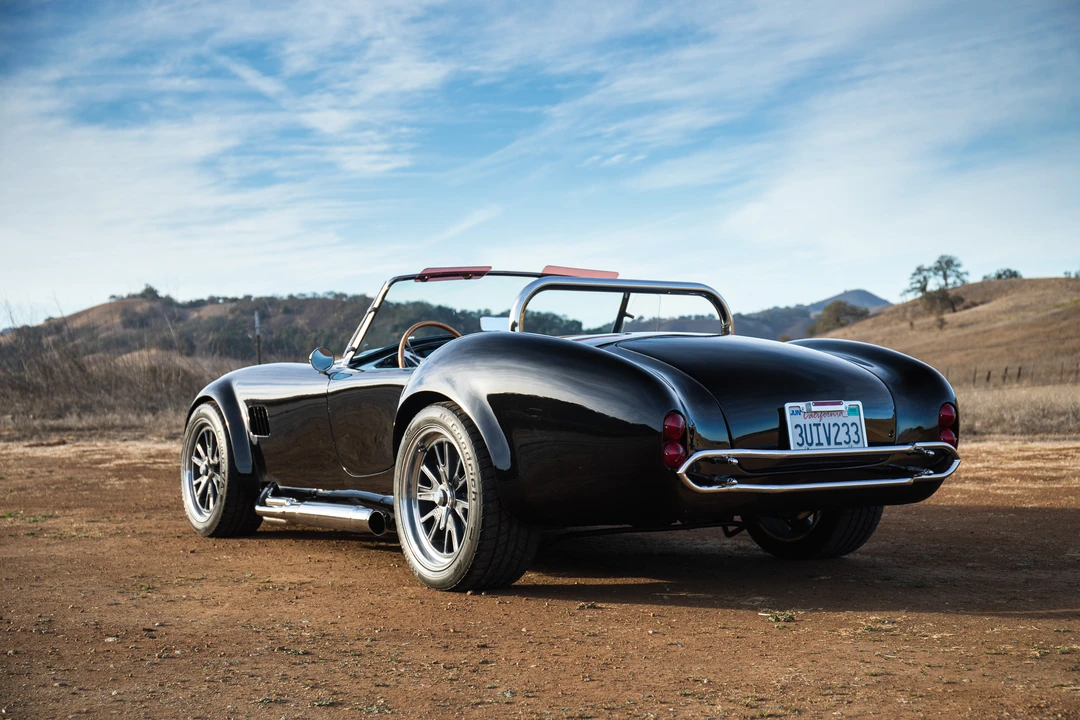 Shelby Cobra Replica - Image 13 of 31