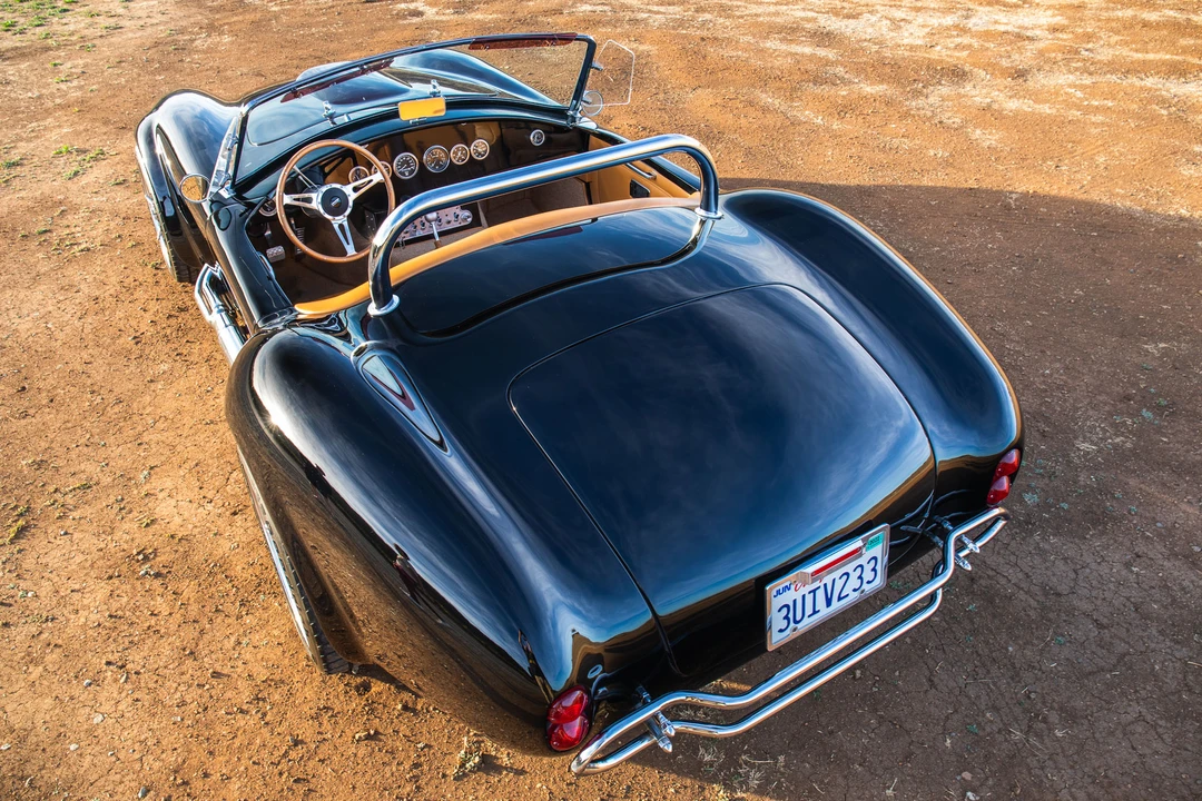 Shelby Cobra Replica - Image 16 of 31