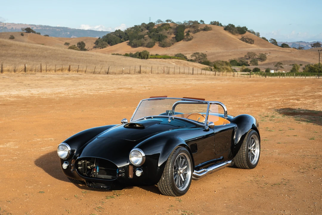 Shelby Cobra Replica - Image 19 of 31