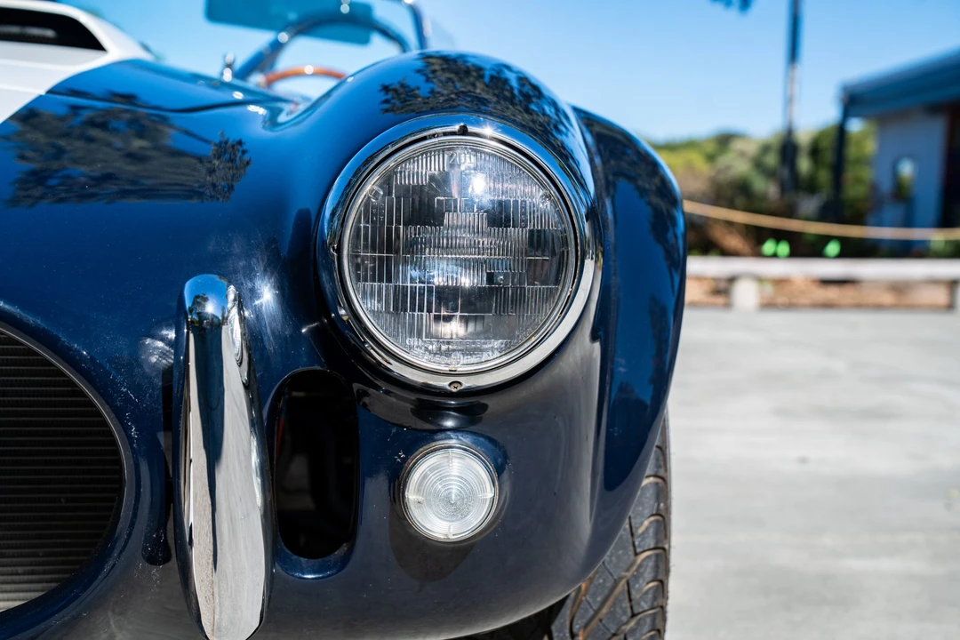Shelby Cobra Replica - Image 15 of 31